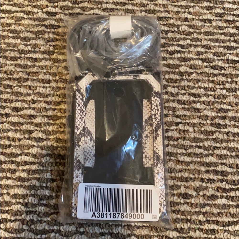 Phone holder with cross body strap!
